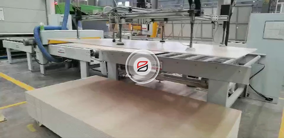 保温一体板全自动生产线