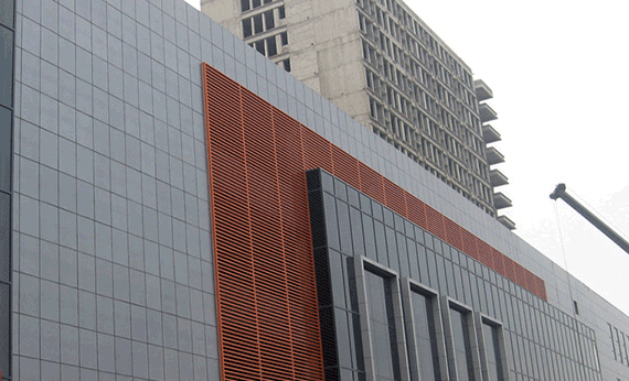 正新大厦宝润达外墙保温装饰一体板工程