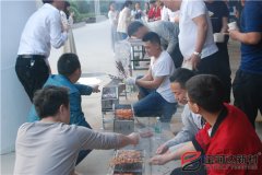 宝润达举办春季烧烤生日聚会