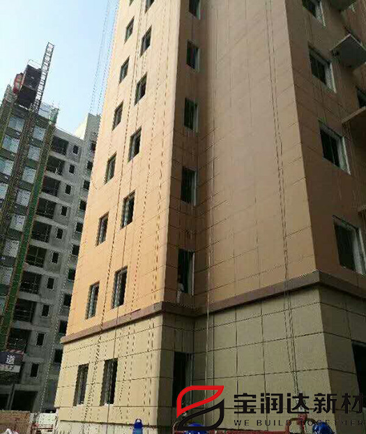 氟碳漆外墙一体板